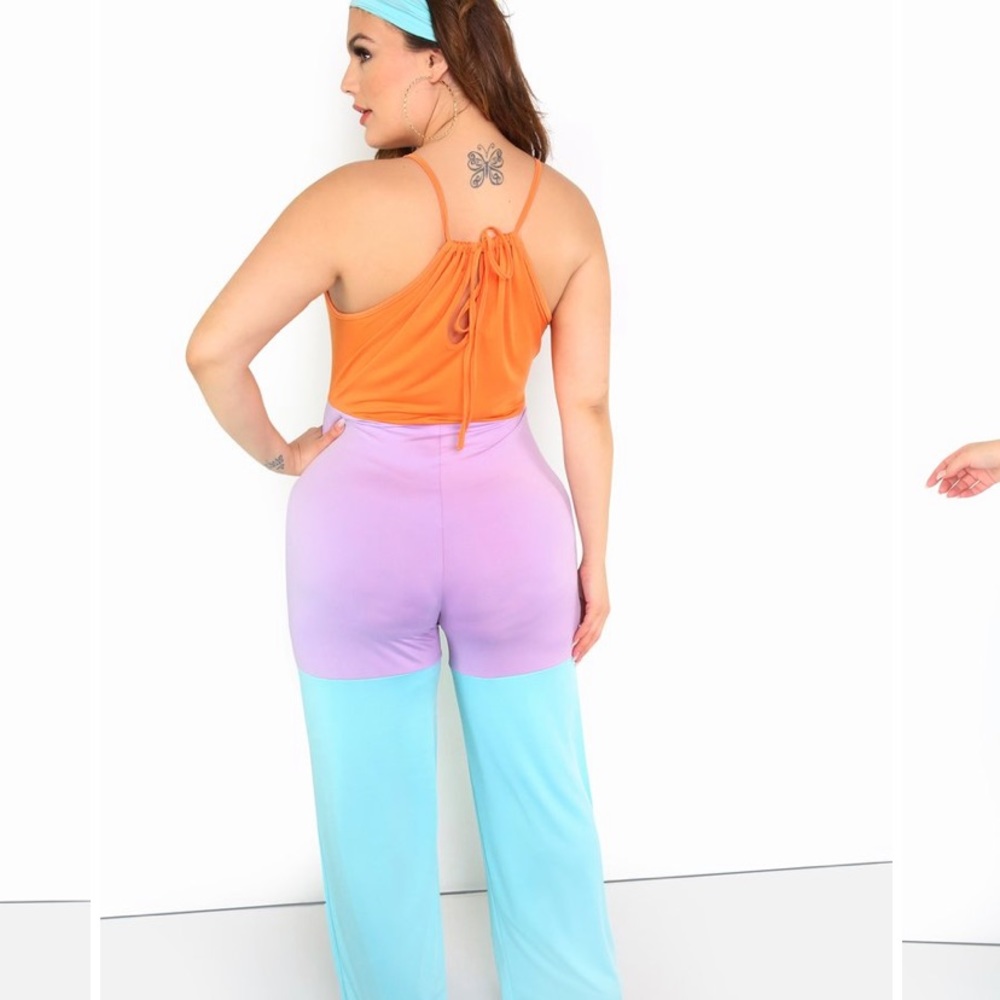 REBDOLLS Halter Jumpsuit - Brand New With Tags - Picture 3 of 3